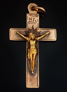 antique_cross_gold_2