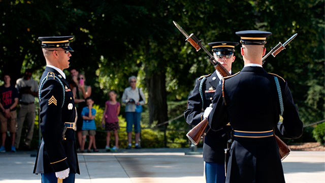 ht_tomb_unknown_soldier_ll_121107_wmain