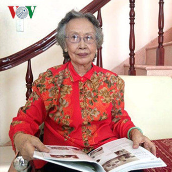 hanoihannah_sq-718383fb70ac6819b17716ce5f07d580c70068a5-s600-c85