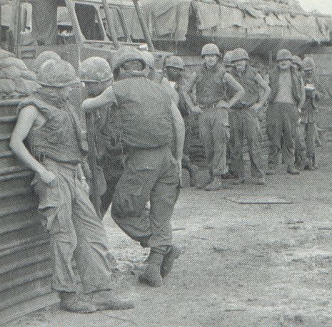 “Fragging” during the Vietnam War – CherriesWriter – Vietnam War website